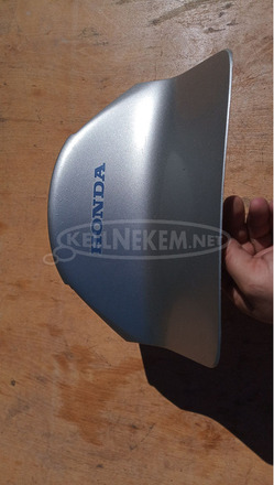 Honda Foresight 250 középső idom - 8/8