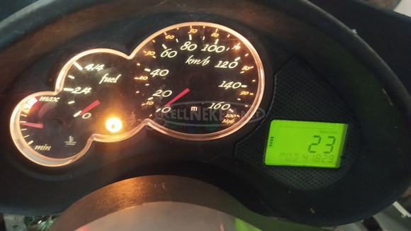 Malaguti Madison 250 km óra - 9/10