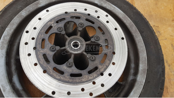 Malaguti Madison 250 első kerék - 2/6