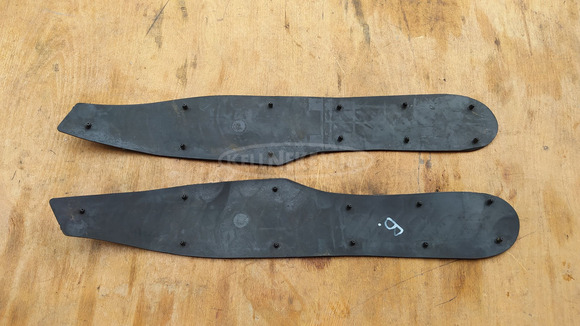 Malaguti Madison 250 gumiszőnyeg pár - 4/6