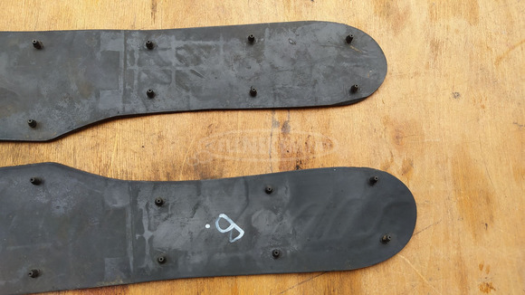 Malaguti Madison 250 gumiszőnyeg pár - 5/6