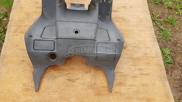 Malaguti Madison 250 térdidom