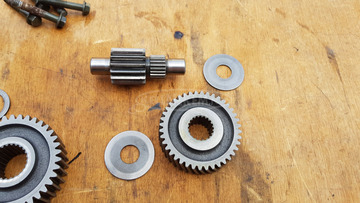 Aprilia leonardo 250 végáttétel