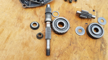 Aprilia leonardo 250 végáttétel