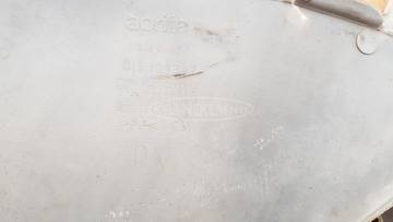 Aprilia leonardo 250 szervizablak pár