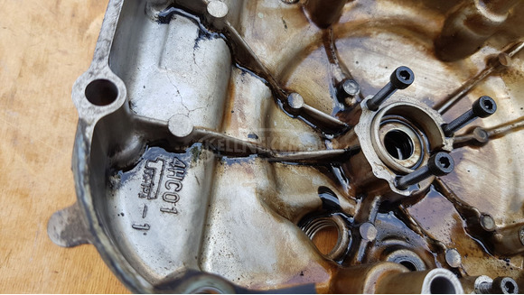 Aprilia leonardo 250 gyújtásfedél - 9/10