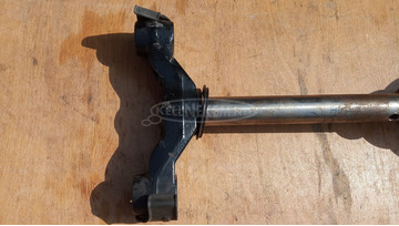 Aprilia leonardo 250 T szár kormányszár kormányoszlop