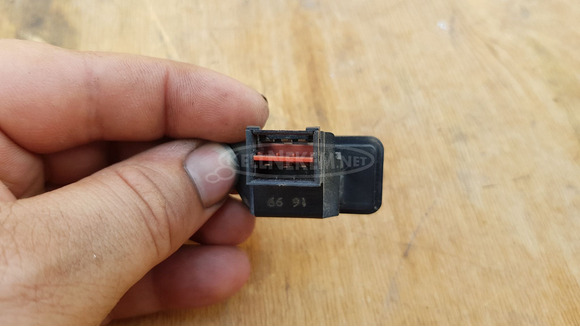 Aprilia leonardo 250 lámpa kapcsoló - 4/6