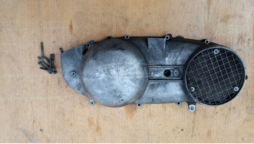 Aprilia leonardo 250 kuplung fedél