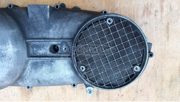 Aprilia leonardo 250 kuplung fedél