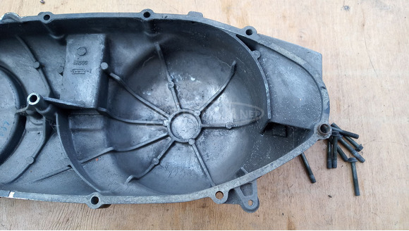 Aprilia leonardo 250 kuplung fedél - 6/9