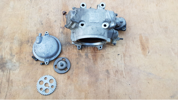 Aprilia leonardo ST 250 hengerfej - 2/10