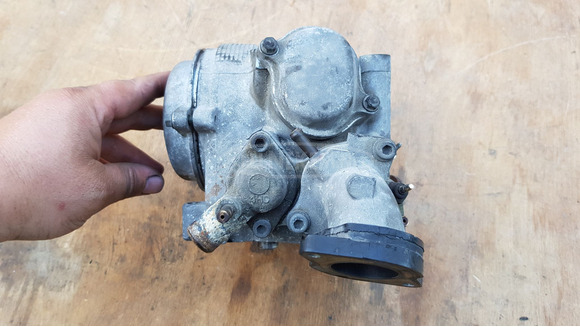 Aprilia leonardo ST 250 hengerfej - 5/10