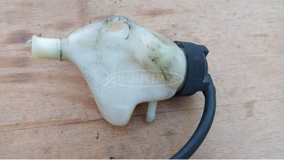 Aprilia Scarabeo 125 - 200 kiegyenlítő tartály - 3/8