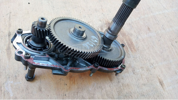 Aprilia Scarabeo 125 - 180 hátsó végáttétel - 6/10