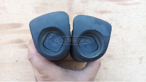 Aprilia Scarabeo 125 - 200 hátsó lábtartó pár - 8/8