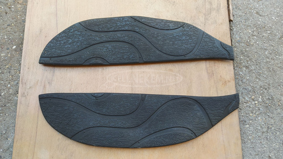 Aprilia Scarabeo 125 - 200 gumiszőnyeg pár - 1/6