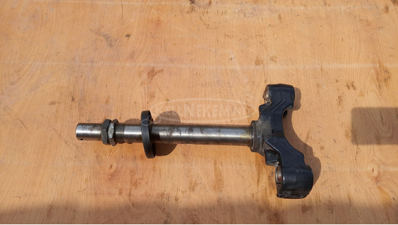 Aprilia Scarabeo 125 - 200 T szár kormányszár kormányoszlop - 4/9