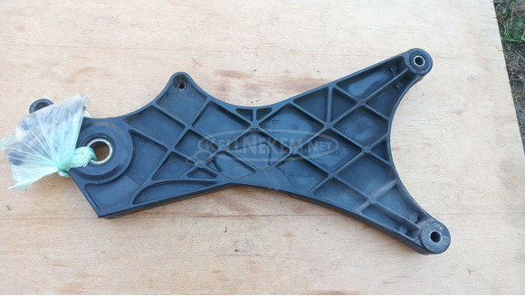 Aprilia Scarabeo 125 - 200 hátsó lengőkar - 4/7