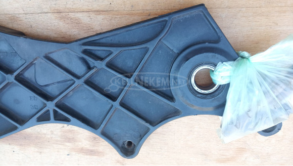 Aprilia Scarabeo 125 - 200 hátsó lengőkar - 5/7