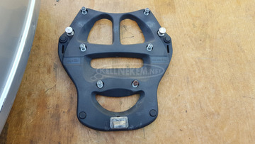 Aprilia Scarabeo 125 - 200 gyári hátsó doboz