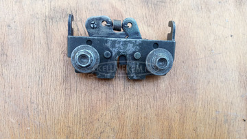 Aprilia Scarabeo 125 - 250 ülészár