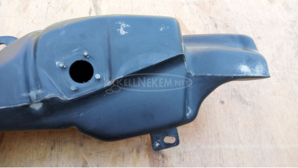 Aprilia Scarabeo 125 - 200 üzemanyag tank - 3/9