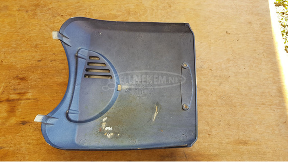 Aprilia Scarabeo 125 - 200 első idom betét - 6/9