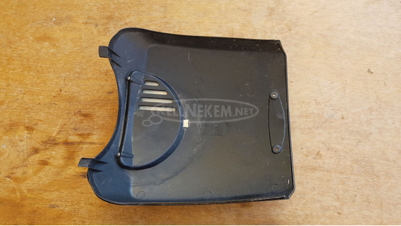 Aprilia Scarabeo 125 - 200 első idom betét 2 - 6/9