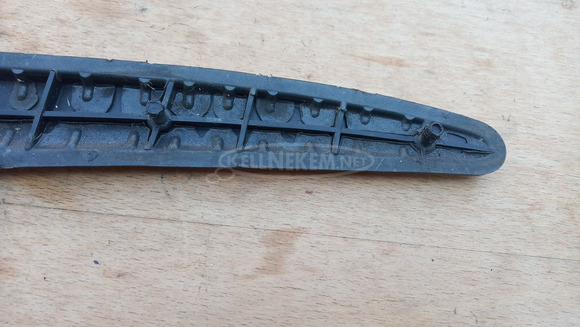 Aprilia Scarabeo 125 - 200 koptató oldalidomra jobbos - 6/7