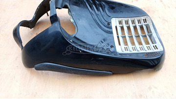 Aprilia Scarabeo 125 - 200 első idom fekete