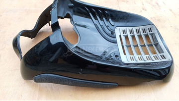 Aprilia Scarabeo 125 - 200 első idom fekete 2