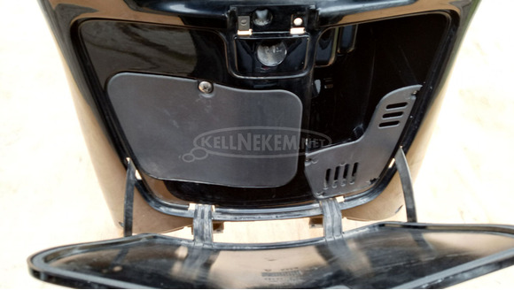 Aprilia Scarabeo 125 - 200 térdidom fekete 2 - 5/9