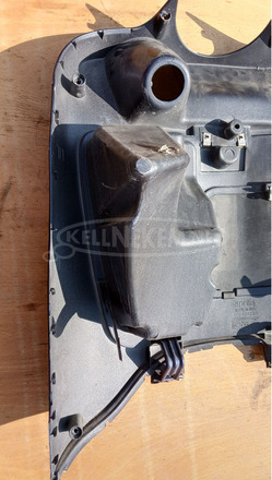 Aprilia Scarabeo 125 - 200 térdidom kék - 8/10