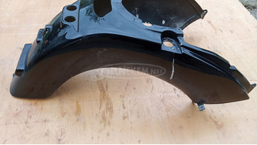 Aprilia Scarabeo 125 - 200 hátsó sárvédő 2 fekete