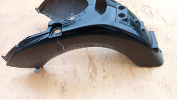 Aprilia Scarabeo 125 - 200 hátsó sárvédő 2 fekete