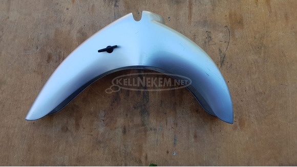 Aprilia Scarabeo 125 - 200 első sárvédő ezüst - 2/8