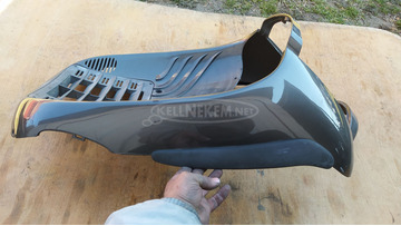 Aprilia Scarabeo 125 - 250 (piaggio) első idom sérült