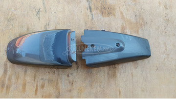 Aprilia Scarabeo 125 - 250 (piaggio) első sárvédő