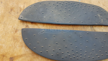 Aprilia Scarabeo 125 - 250 (piaggio) gumiszőnyeg pár