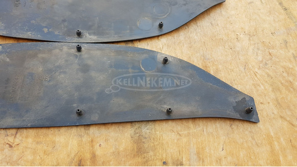 Aprilia Scarabeo 125 - 250 (piaggio) gumiszőnyeg pár - 7/8