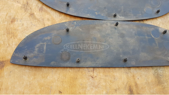 Aprilia Scarabeo 125 - 250 (piaggio) gumiszőnyeg pár - 8/8