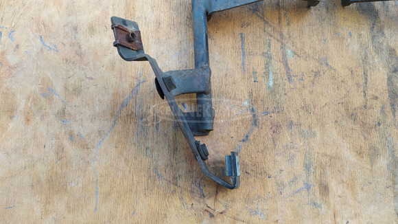 Aprilia Scarabeo 125 - 250 (piaggio) plexi rögzítő konzol - 9/9