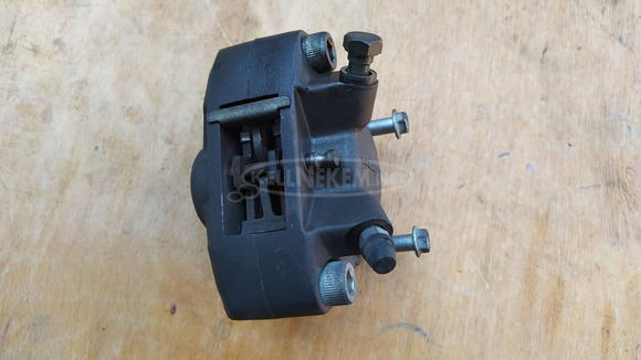 Aprilia Scarabeo 125 - 250 (piaggio) hátsó féknyereg - 5/6