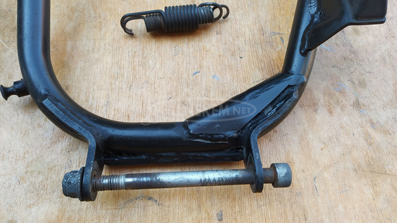 Aprilia Scarabeo 125 - 250 (piaggio) középtámasz - 3/8