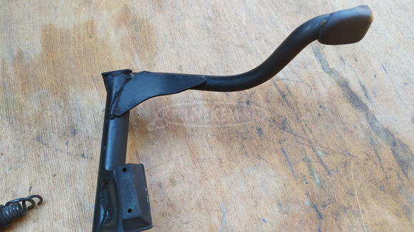 Aprilia Scarabeo 125 - 250 (piaggio) középtámasz - 4/8