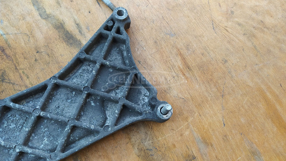 Aprilia Scarabeo 125 - 200 (piaggio) hátsó lengőkar - 7/8