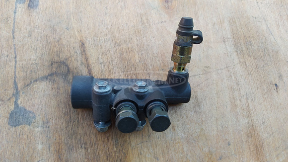 Aprilia Scarabeo 125 - 250 (piaggio) fékszelep - 2/6