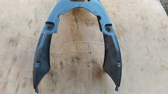 Aprilia Scarabeo 125 - 250 (piaggio) hátsó sárvédő - 5/6