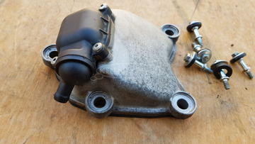 Aprilia Scarabeo 250 (piaggio) szelepfedél